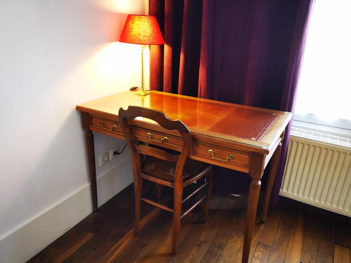 Les Carres Apartment Версал Екстериор снимка