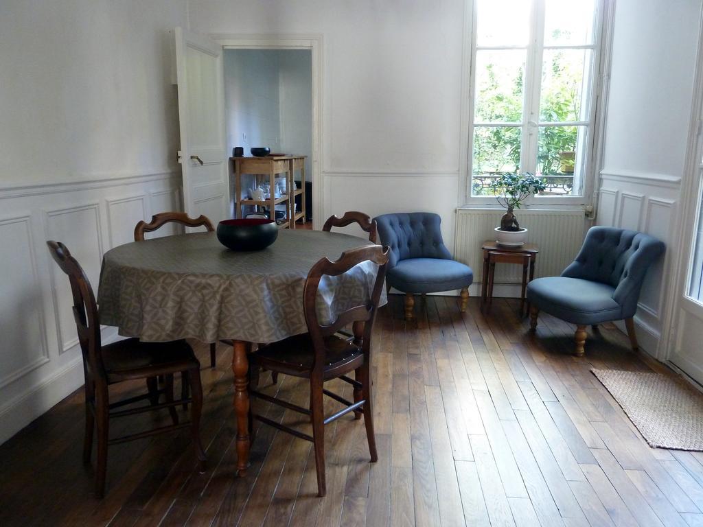 Les Carres Apartment Версал Екстериор снимка