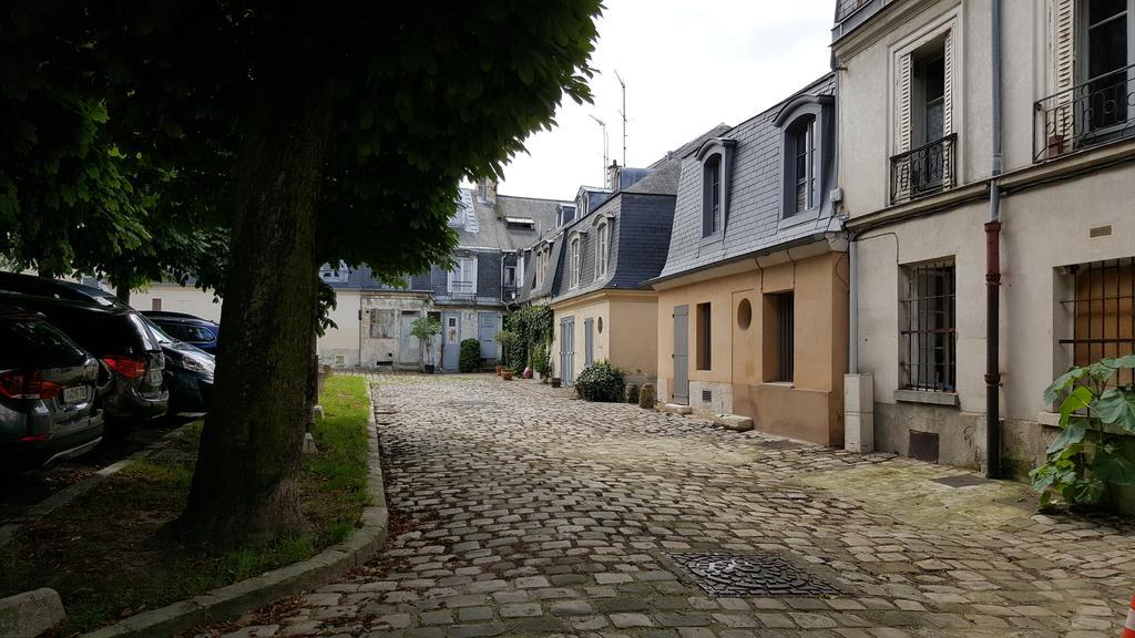 Les Carres Apartment Версал Екстериор снимка